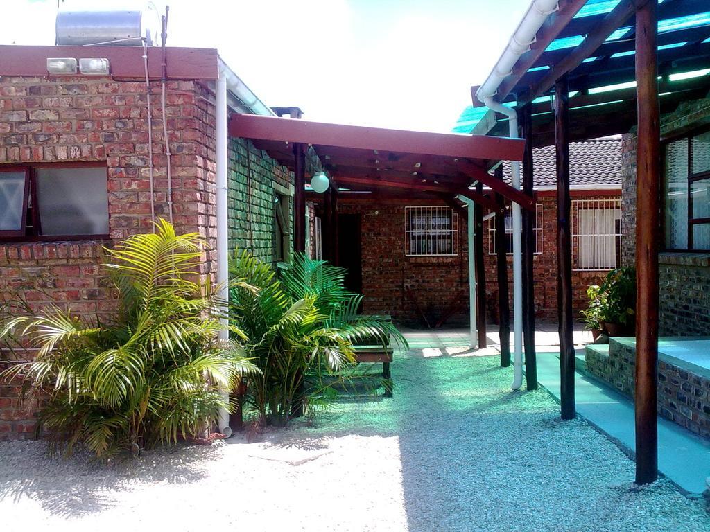 Rainbow Guest House And Tours Uitenhage ห้อง รูปภาพ